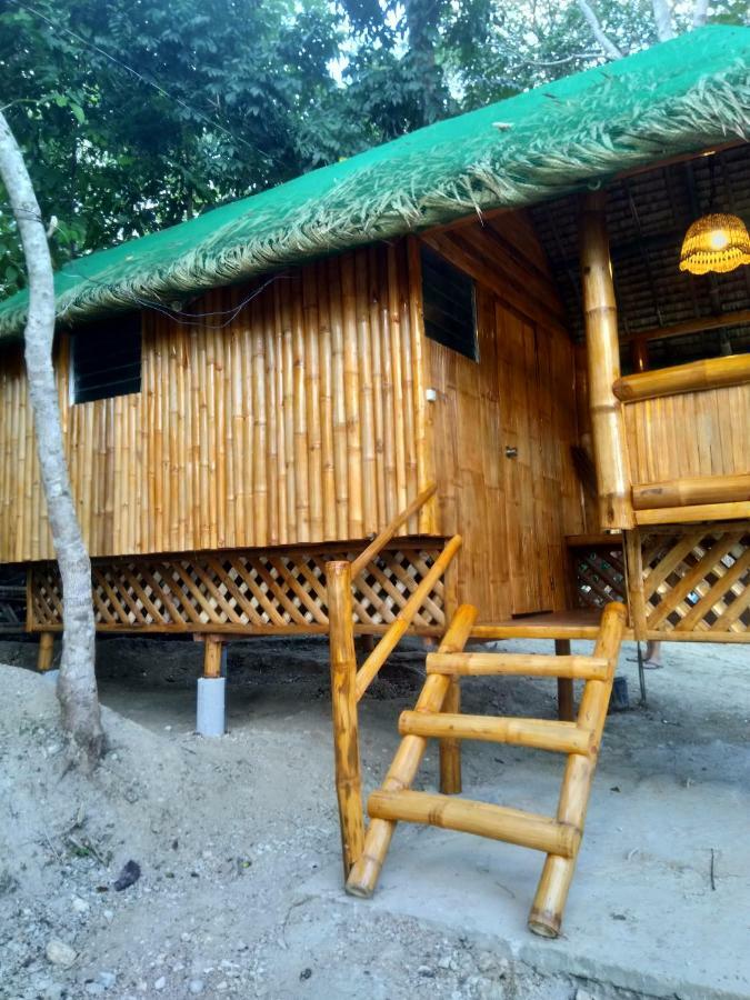 Готель Deluxe Bamboo House By The River Лобок Екстер'єр фото